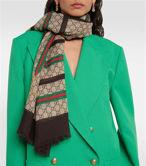 Results for gucci scarf 